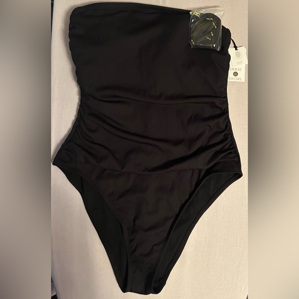 Strapless Black Ruched One Piece Swimsuit Convertible Straps M Shade & Shore NWT